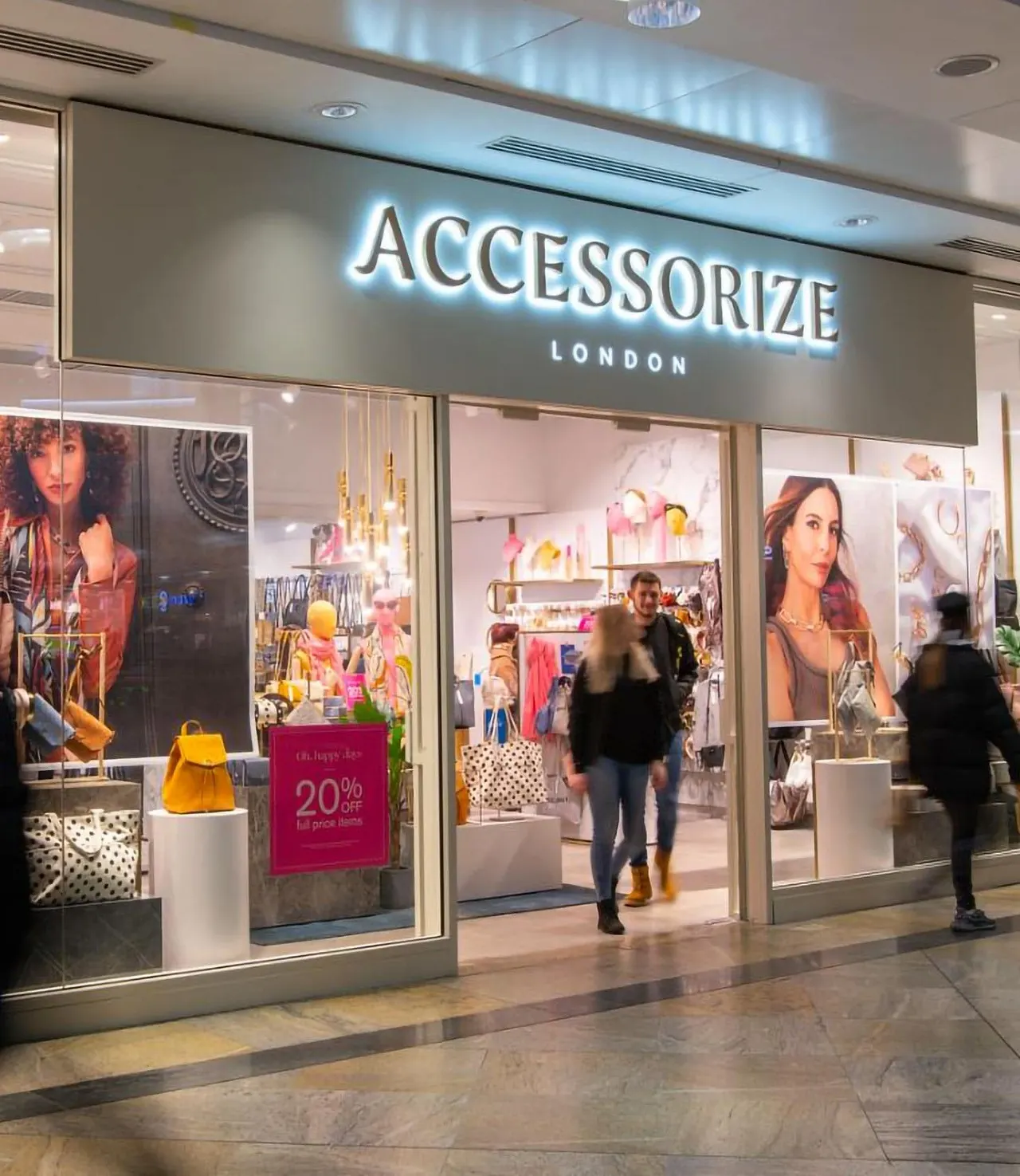 https://www.accessorize.com/kr/our-brand.html
