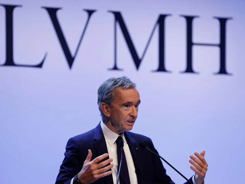 LVMH의 CEO인 베르나르 아르노(Bernard Arnault) 출처 : https://www.challenges.fr/
