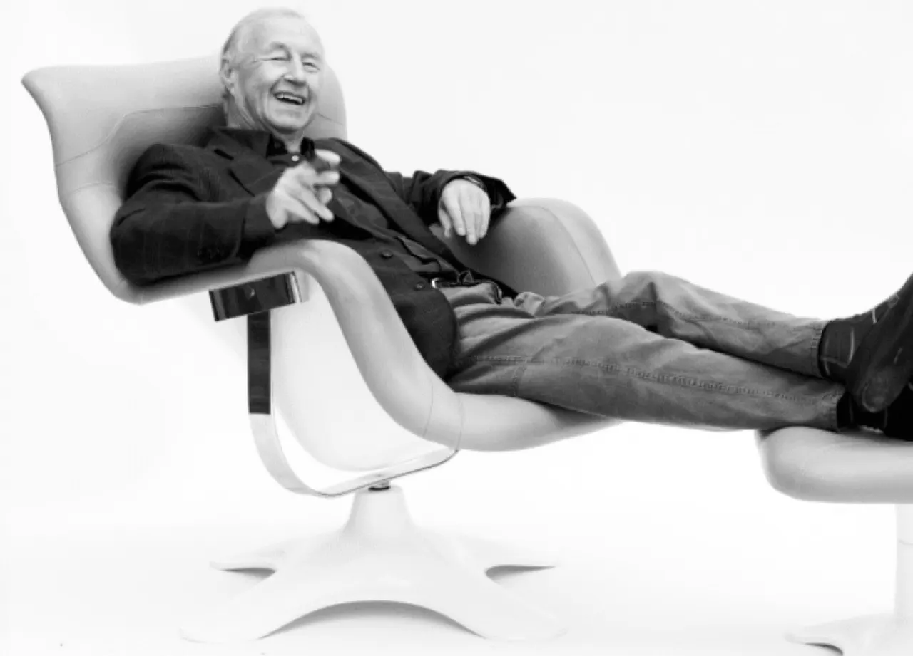 테렌스 콘란(Terence Conran) 1931-2020 / 르 코르뷔지에(Le Corbusier) 1930-1957