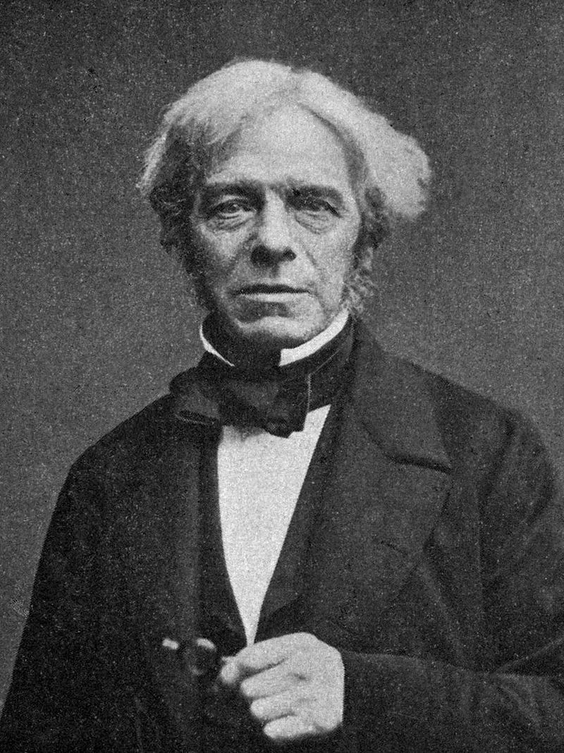 마이클 패러데이(Michael Faraday), 앙투안 라부아지에(Antoine Lavoisier),제임스 맥스웰(James Maxwell)